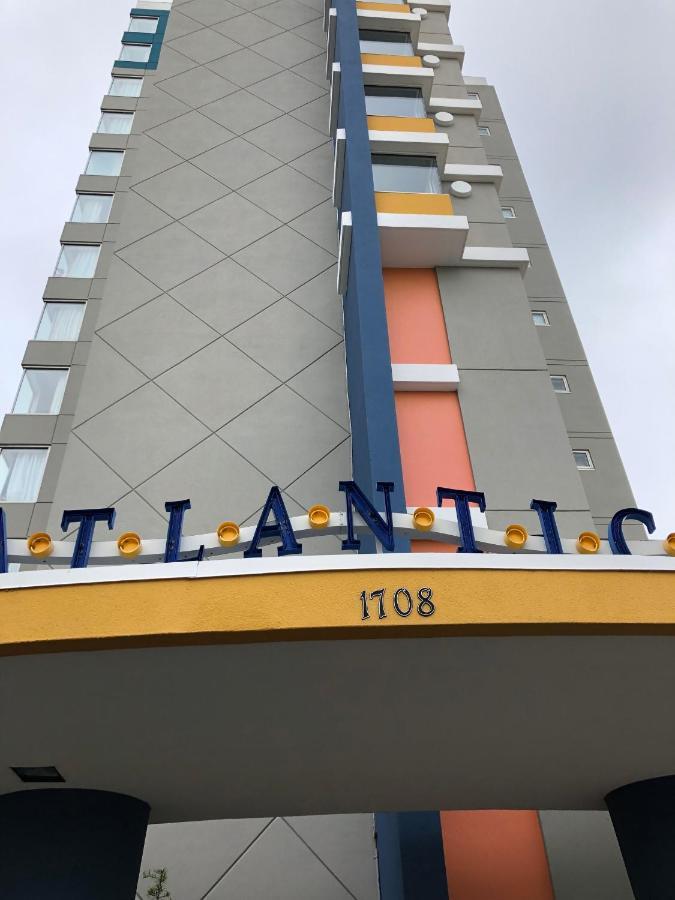 Hosteeva Atlantica Towers Condo W Balcony เมอร์เทิลบีช ภายนอก รูปภาพ